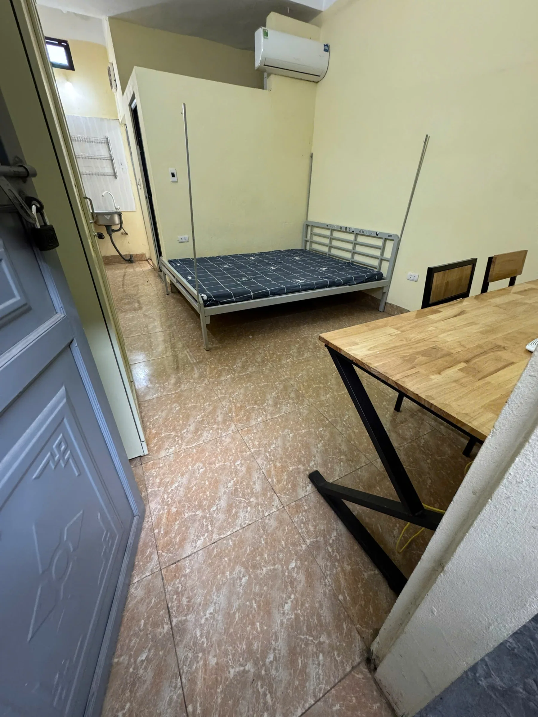 Nhà trọ Tâm Lê gần ĐHQGHN Hoà Lạc, 23 m²