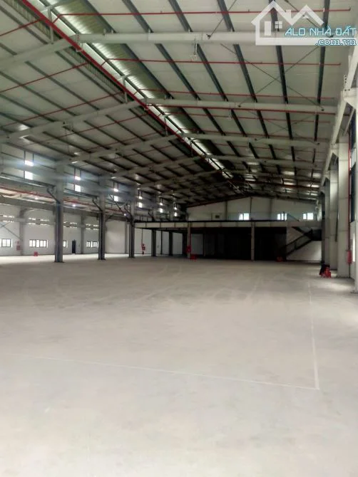 Cần cho thuê nhà xưởng mới, đẹp, PCCC tự động nghiệm thu; 2000m2, 4000m2 KCN Thạch Thất,HN
